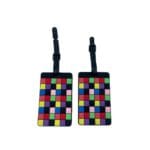 זוג תגים מעוצבים