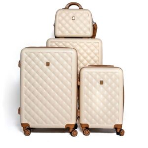 איך לשלב מזוודה אופנתית עם הסטייל האישי שלך – טיפים לעיצוב נסיעות